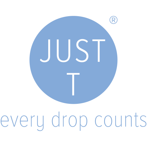 Just T Logo mit Text 'every drop counts' in blauem Kreis.