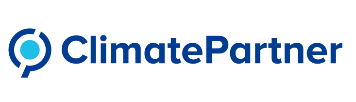 Blaues Logo mit der Aufschrift "ClimatePartner" und einem stilisierten Globus.